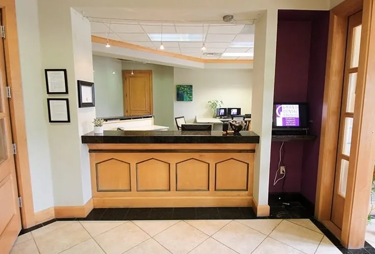The reception desk at Grand Dental Studio.
