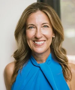 Sandra, Marketing Director at Grand Dental Studio.